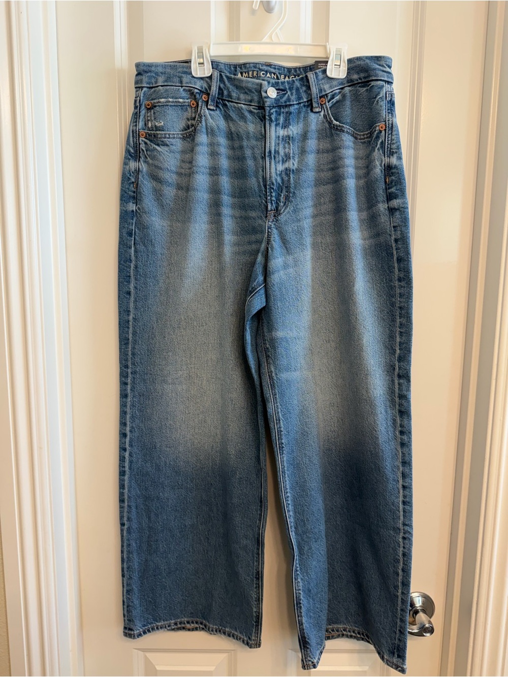 NEW American Eagle Women's Curvy Super High Rise Baggy Straight Jeans Size 12S